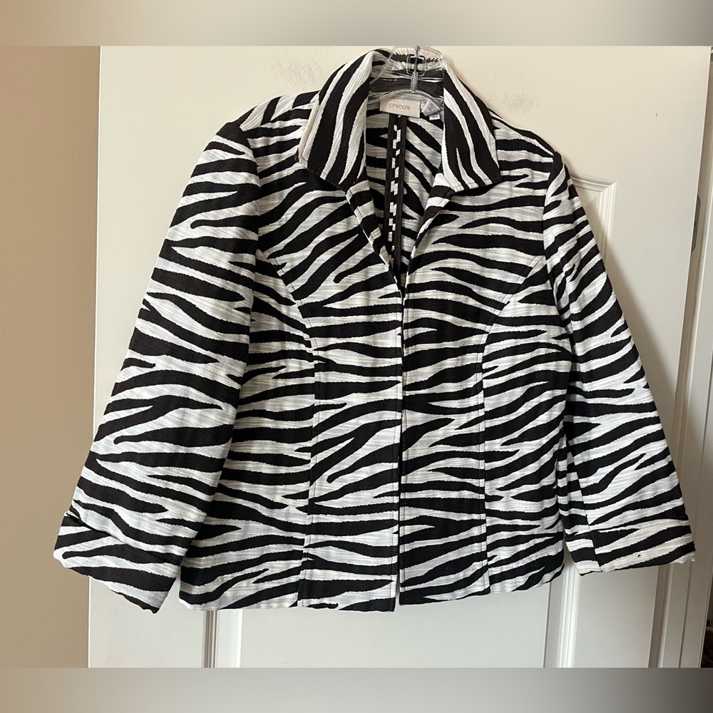 Chico's Black and White Zebra Blazer with Hook Closures Women’s Size Medium